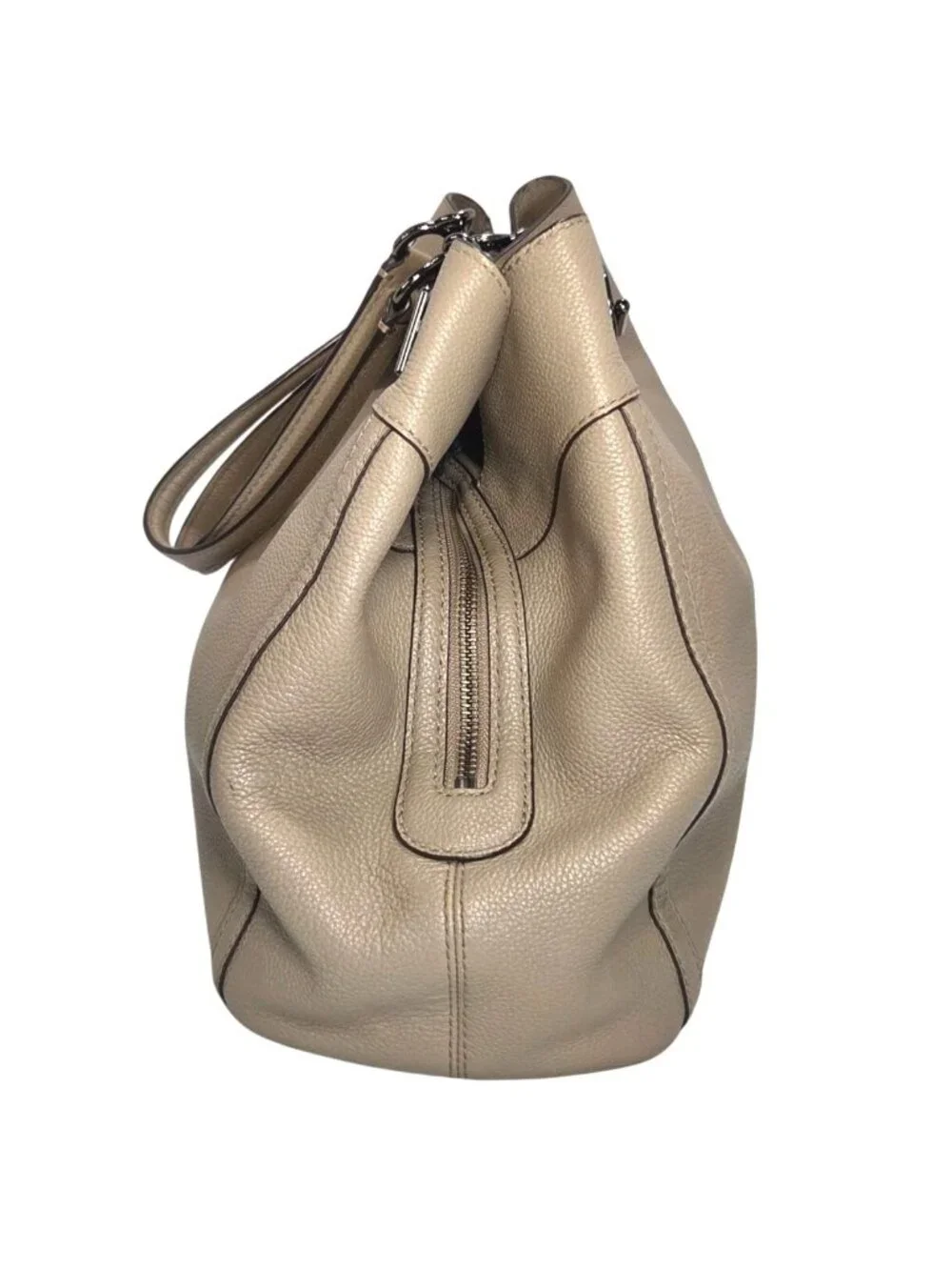 Coach 2017 Turnlock Edie Beige Taupe Leather Shoulder Bag w Gunmetal Chain 36855